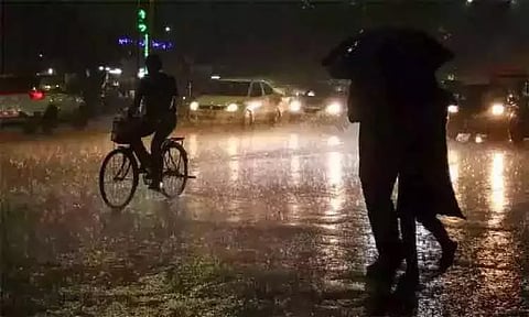 இரவு 10 மணி வரை மழைக்கு வாய்ப்புள்ள மாவட்டங்கள் எவை?