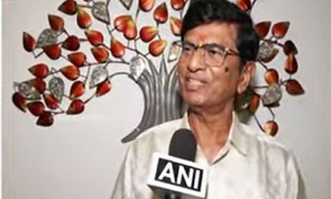 தேர்தல் முடிவுகள் பெருமகிழ்ச்சி அளிக்கிறது - விஜயின் தந்தை எஸ்.ஏ. சந்திரசேகர் பேட்டி