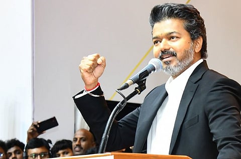 முதல் அமைச்சராக பொறுப்பேற்பு..விஜய்க்கு வாழ்த்து தெரிவித்தவர்கள் யார் யார்?