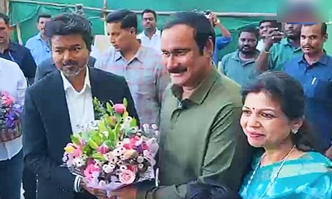 மு.க.ஸ்டாலின், வைகோவை தொடர்ந்து பாமக தலைவர் அன்புமணியை சந்தித்த முதல்-அமைச்சர் விஜய்