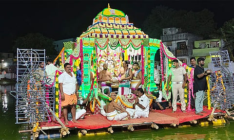 தெப்ப உற்சவம்