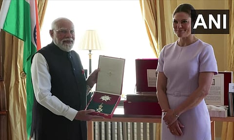 சுவீடன் நாட்டின் உயரிய விருது வழங்கி பிரதமர் மோடிக்கு கவுரவம்