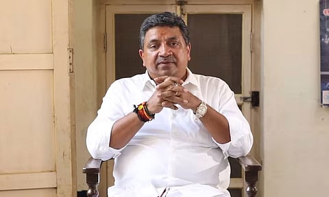 பொதுவாழ்வில் இருந்து சில காலம் ஓய்வு - பழனிவேல் தியாகராஜன்