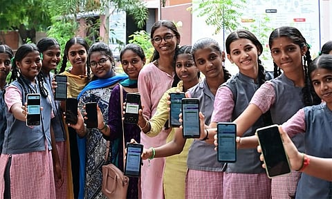10ம் வகுப்பு பொதுத்தேர்வு முடிவுகள் வெளியீடு: 94.31 சதவீதம் மாணவ-மாணவியர் தேர்ச்சி