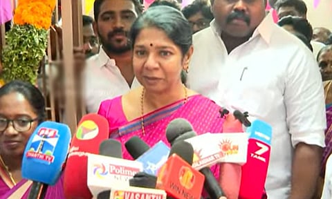 ஆட்சிக்கு வந்த பிறகும் திமுகவை குறை சொல்கிறார் விஜய் - கனிமொழி எம்.பி.