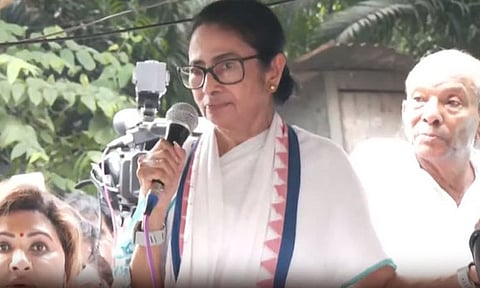 புல்டோசர்களை ஏவ துடிக்கும் அரசியல்வாதிகளின் கைகளில் மேற்கு வங்காளம் - மம்தா பானர்ஜி ஆவேசம்