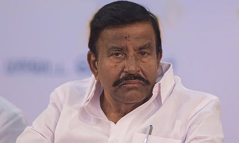 கே.என்.நேரு மீது 23-ந்தேதி வரை நடவடிக்கை எடுக்கக்கூடாது - ஐகோர்ட்டு உத்தரவு