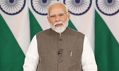 மும்மொழி கொள்கை அமலாக்கத்தை நிறுத்தி வைக்க வேண்டும்: பிரதமர் மோடிக்கு நாடாளுமன்ற குழு கடிதம்