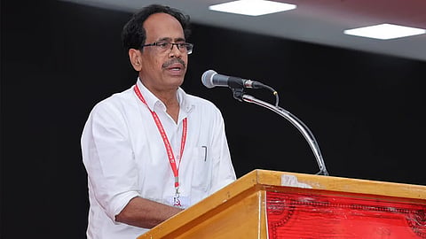 மு.வீரபாண்டியன்