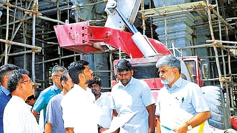 அமைச்சர் ரமேஷ்