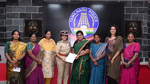 சிங்கப்பெண் சிறப்பு அதிரடிப்படை