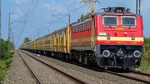 ரெயில்கள் பகுதியாக ரத்து