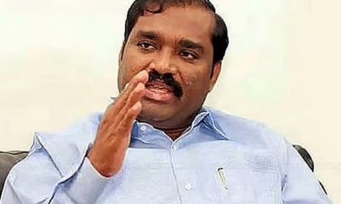 ராமதாசும், அன்புமணியும் சந்தித்து கொண்டது மகிழ்ச்சி அளிக்கிறது- வேல்முருகன்