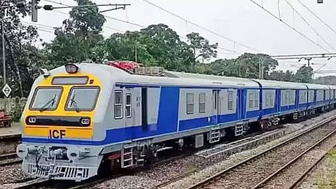 சிறப்பு மெமு ரெயில் இயக்கம்
