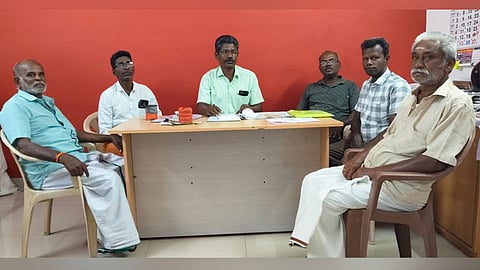 தொழிற்சங்க நிர்வாகிகள் கூட்டம்