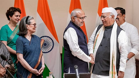 எம்.பி.யாக மல்லிகார்ஜுன கார்கே பதவியேற்பு