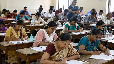 சிறப்பு ஆசிரியர் தகுதித் தேர்வுக்கான ஹால்டிக்கெட் வெளியீடு