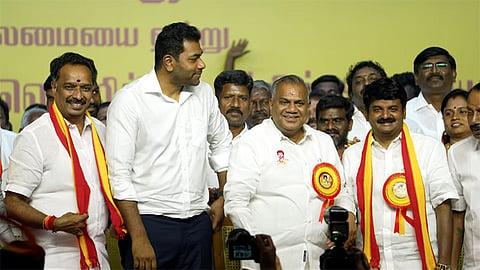 சி.விஜயபாஸ்கர், எம்.ஆர்.விஜயபாஸ்கர் தவெகவில் இணைந்தனர்..!