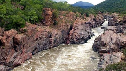 மேகதாது திட்டத்தை செயல்படுத்துவோம்-கர்நாடக மந்திரி அடம்