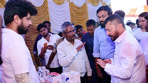 அமைச்சர் ஸ்ரீநாத்