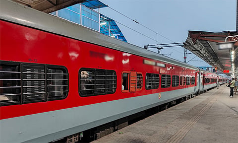 சிறப்பு ரெயில் ரத்து