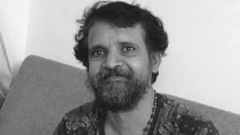 பாடலாசிரியர் கிருதியா காலமானார்