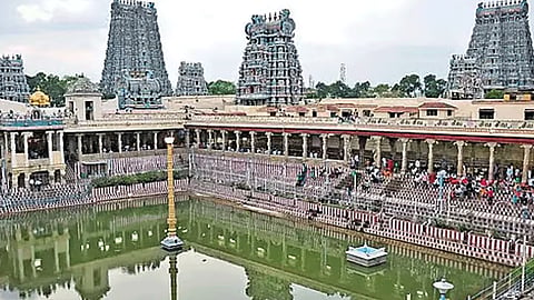 மீனாட்சி அம்மன் கோவில் நிலங்களில் ஆக்கிரமிப்புகள் அகற்றம்: ஐகோர்ட்டில் அரசு தரப்பில் தகவல்