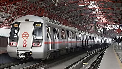 டெல்லியில் 4-வது நாளாக 18 மெட்ரோ ரெயில் நிலையங்கள் மூடல்