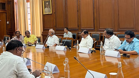நாடாளுமன்ற உறுப்பினர்கள், மாணிக்கம் தாகூர்