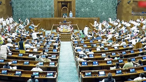 மக்களவை