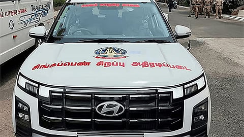 சிங்கப்பெண் சிறப்பு அதிரடிப்படை மூலம் ஒரே வாரத்தில் 378 புகார்களுக்கு உடனடி தீர்வு