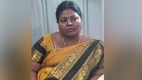 உதவி பொறியாளர் கவிதா