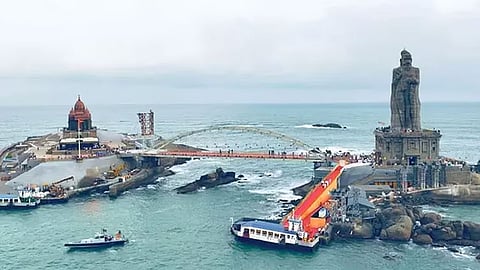 கன்னியாகுமரியில் கடல் நீர்மட்டம் தாழ்வு: படகு சேவை தற்காலிக நிறுத்தம்!