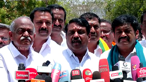 ‘காவிரி விவகாரம் தொடர்பாக முதல்-அமைச்சர் விஜய் அனைத்துக் கட்சி கூட்டம் நடத்த வேண்டும்’ - நயினார் நாகேந்திரன் வலியுறுத்தல்