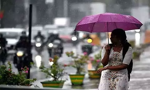 8 மாவட்டங்களில் காலை 10 மணி வரை மழைக்கு வாய்ப்பு