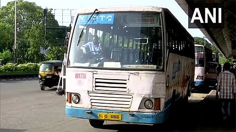 வாட்ஸ்அப் மூலம் டிக்கெட் முன்பதிவு - கேரள போக்குவரத்து துறையின் புதிய திட்டம் நாளை தொடக்கம்