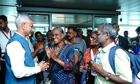 நேபாளத்தில் இருந்து டெல்லி வந்தடைந்த 21 தமிழர்கள்: இன்று இரவு சென்னை திரும்புகின்றனர்