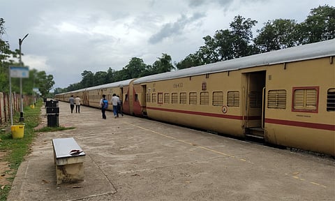 கரிவலம்வந்தநல்லூர், சோழபுரம் ரெயில் நிலையங்களுக்கு மத்திய அரசு அதிகாரப்பூர்வ ஒப்புதல்