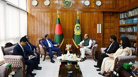 வங்காளதேச நாடாளுமன்ற சபாநாயகருடன் இந்திய தூதர் சந்திப்பு