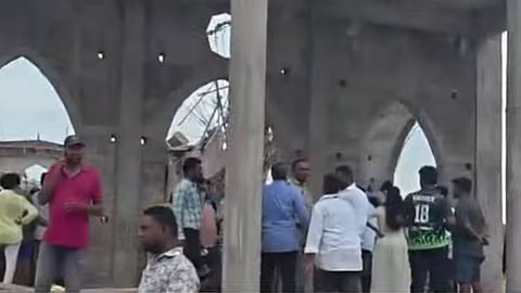 வேலூர்: தேவாலய விபத்து; 3 பேர் பலி