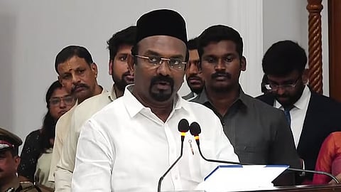 அமைச்சர் ஷாஜகான்