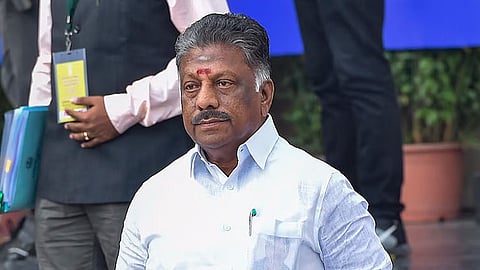 முன்னாள் முதல் அமைச்சர் ஓ.பன்னீர்செல்வத்துக்கு பாதுகாப்பு குறைப்பு