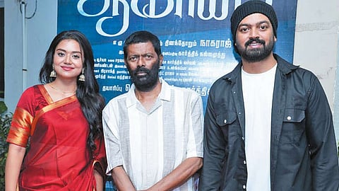 “குடிப்பழக்கம் கொண்டாடப்பட வேண்டிய விஷயம் இல்லை”- ‘ஆகாயம்’ பட இயக்குநர்