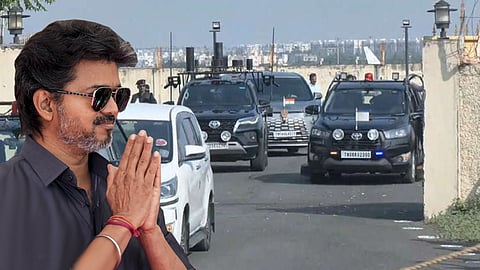லண்டன் பயணத்தை முடித்துக்கொண்டு சென்னை வந்தார் முதல்-அமைச்சர் விஜய்