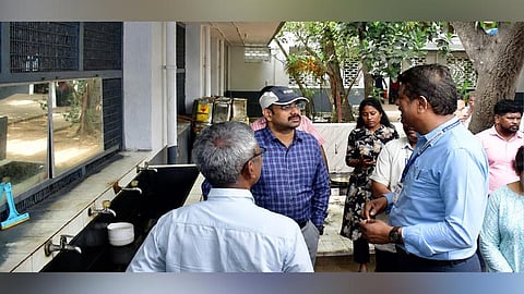 சென்னை அண்ணா பல்கலைக்கழக வளாகத்தில் தீவிர கொசு ஒழிப்பு பணி: மாநகராட்சி கமிஷனர் ஆய்வு.