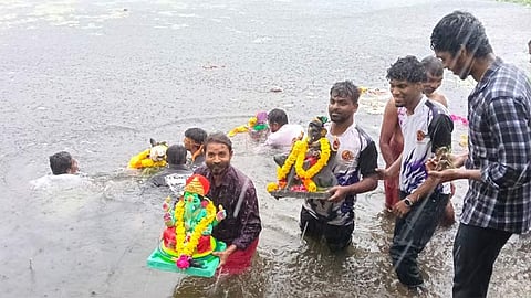 விநாயகர் சிலை ஊர்வலம், குழித்துறை தாமிரபரணி ஆற்றில் விநாயகர் சிலைகள் கரைக்கப்பட்டன
