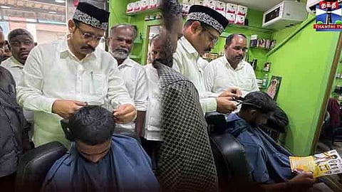 சலூனில் முடி திருத்தம் செய்து தவெக எம்.எல்.ஏ முஸ்தபா நூதன பிரச்சாரம்.