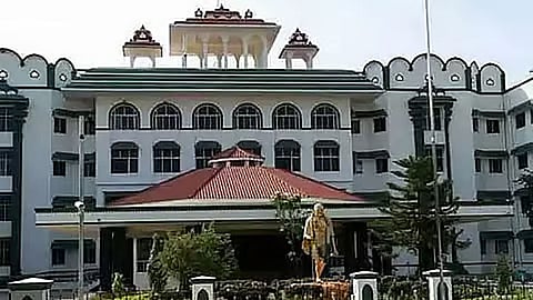 தமிழக இளைஞரை திருமணம் செய்த இலங்கைப் பெண் - நாடு கடத்த மதுரை ஐகோர்ட்டு கிளை தடை