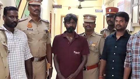 புதுச்சேரியில் பெண்களின் உள்ளாடைகளை குறிவைத்து திருடிய டெய்லர் கைது