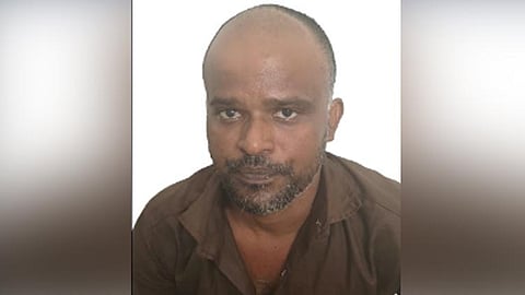 மூதாட்டியிடம் செயின் பறித்தவர் கைது
